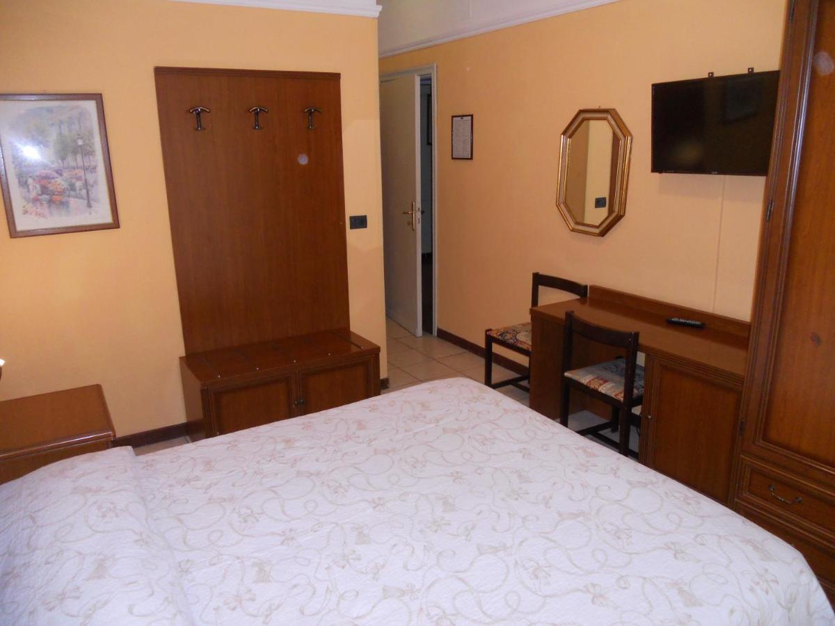 מונטה קטיני טרמה Hotel Salus מראה חיצוני תמונה