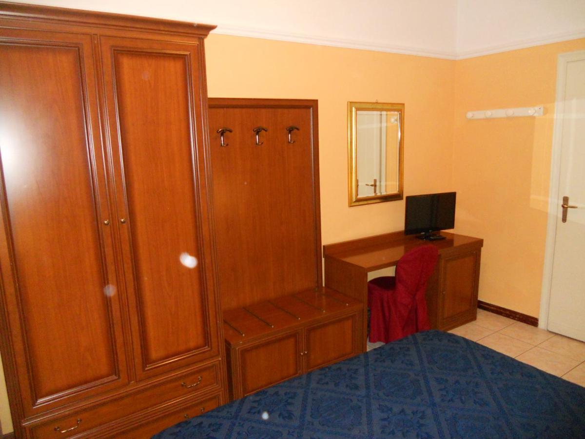 מונטה קטיני טרמה Hotel Salus מראה חיצוני תמונה